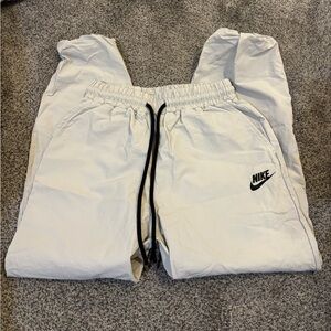 Nike Sportswear Tech Pants